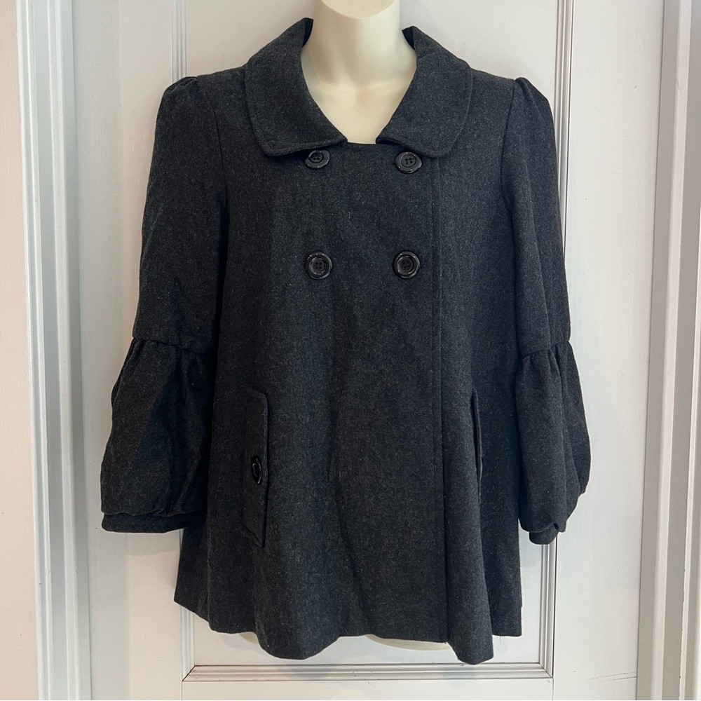 Women’s Papillon Short Pea Coat with Bubble Sleeves Size Medium